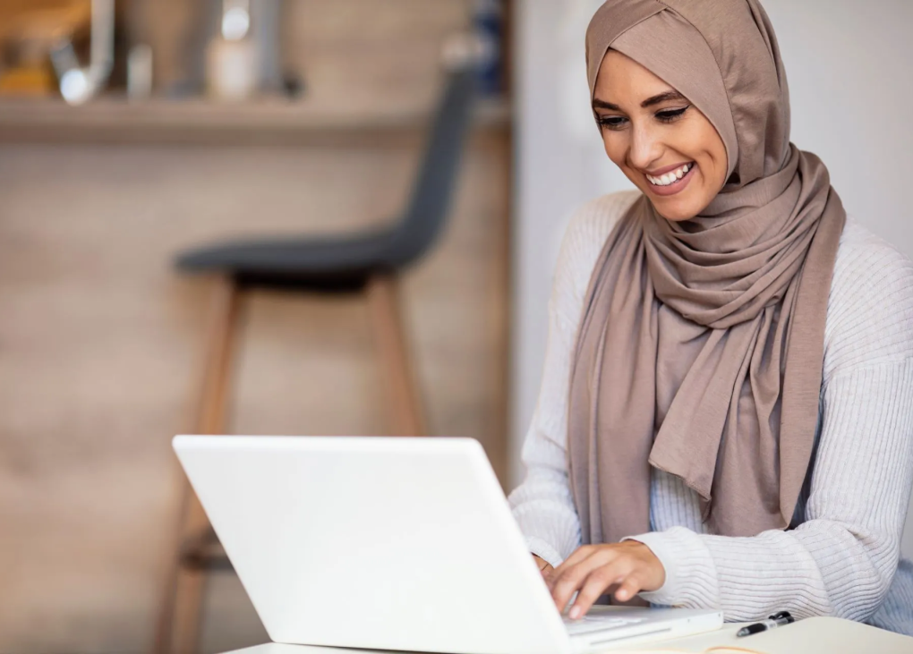 The Social Benefits of Joining an ESL Class